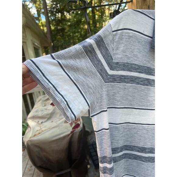 Banana Republic Men’s Denim Collar Shirt Large Blue Cream Stripe Short Sleeve - Picture 5 of 7